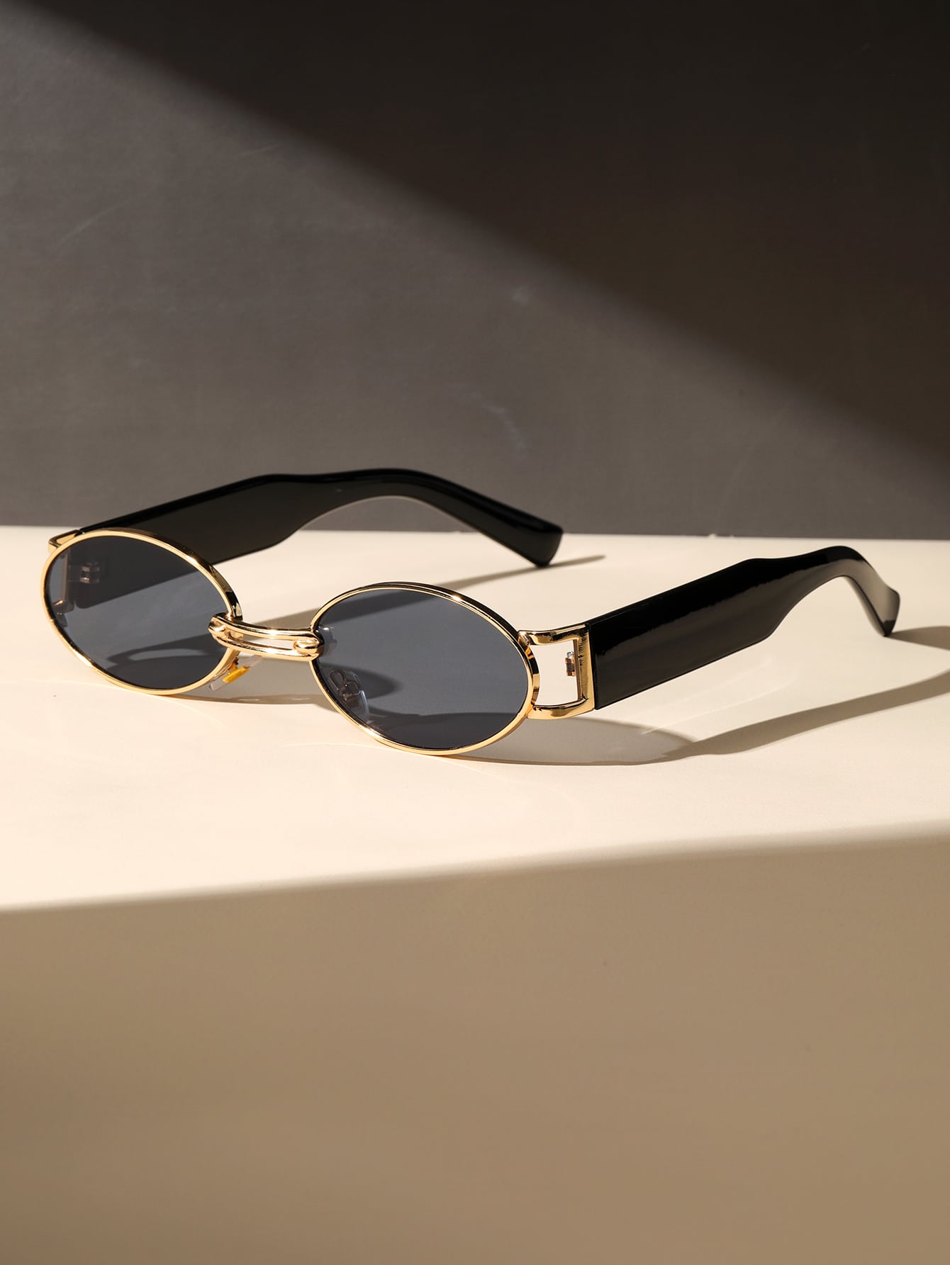 Travel Video Accessories - 1PC Unisex Plastic Fashion Oval Frame