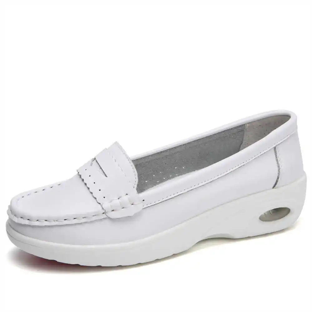 Thick Sole Slipon White Traine - Travel Accessories For Young Men のレビューと価格