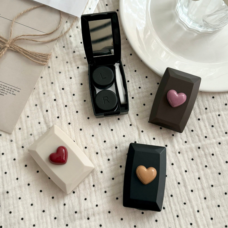 Heart Contact Lens Case with M - Travel Video Accessories のレビューと価格