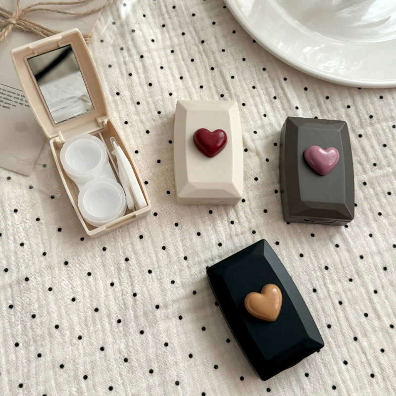 Heart Contact Lens Case with M - Travel Video Accessories のレビューと価格