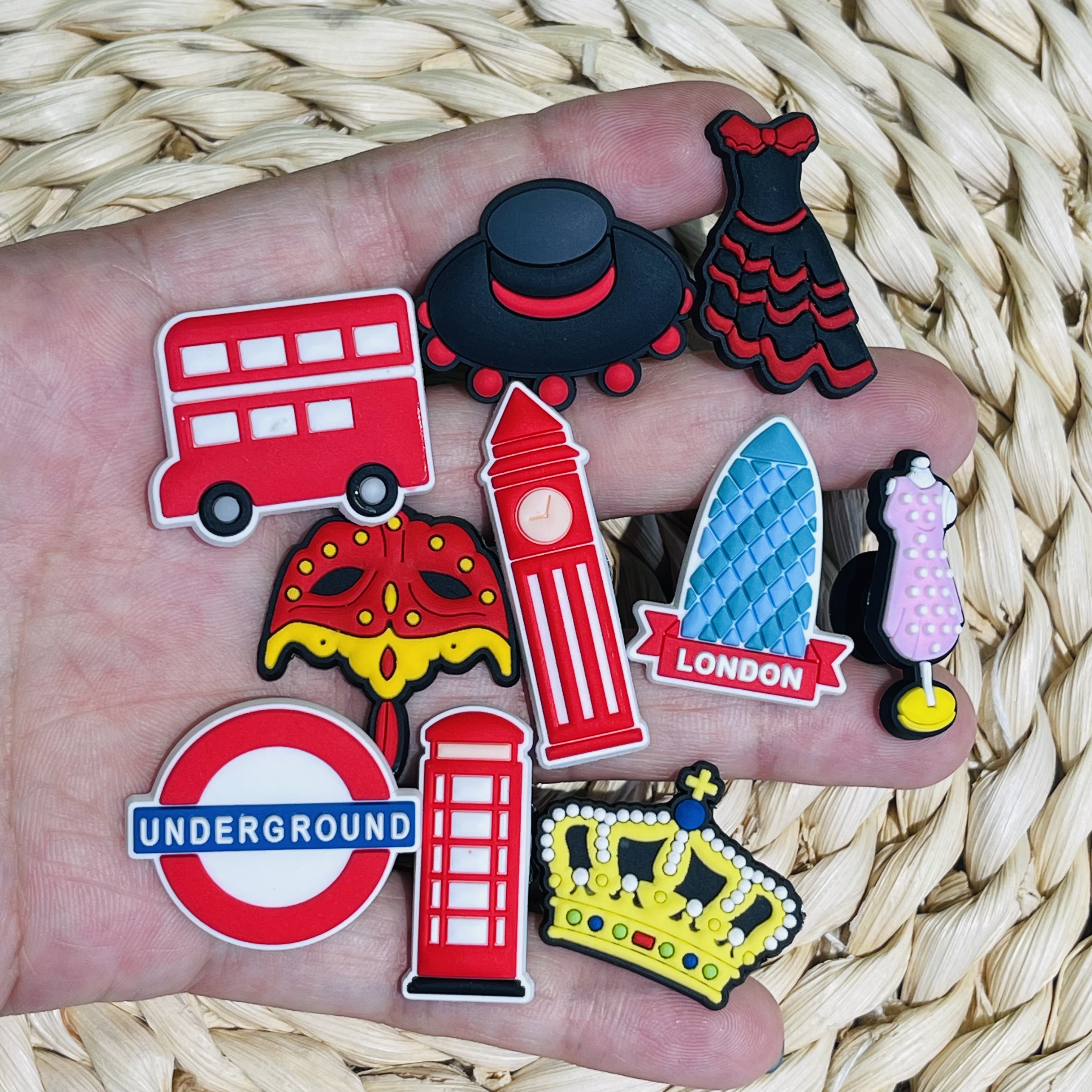 1-10pcs London Double-decker B - Travel Accessories London のレビューと価格