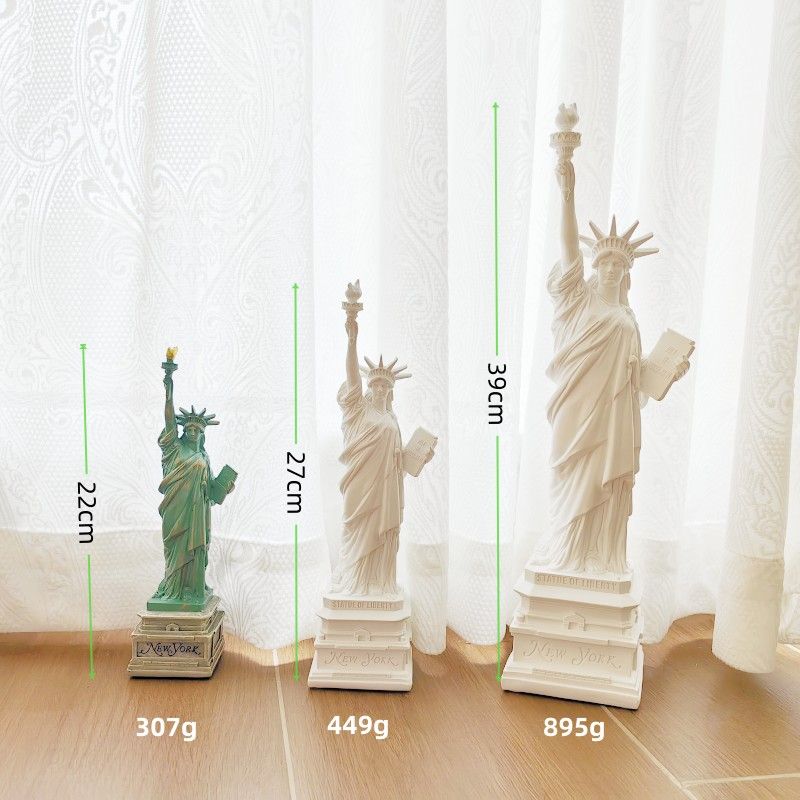 Statue of Liberty Model Desk A - Travel Accessories New York のレビューと価格