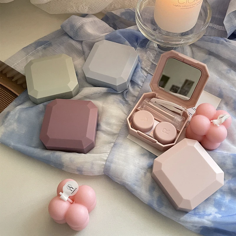 1PC Candy Color Contact Lenses - Travel Video Accessories のレビューと価格