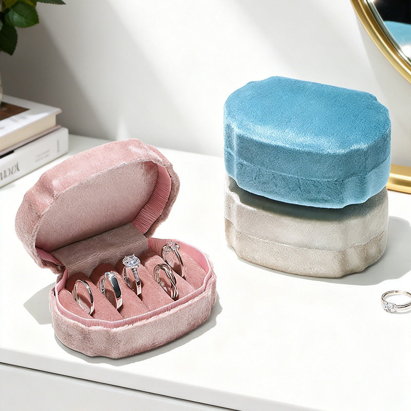 Velvet Ring Box Premium Jewelr - Accessories Travel Jewelry Box のレビューと価格