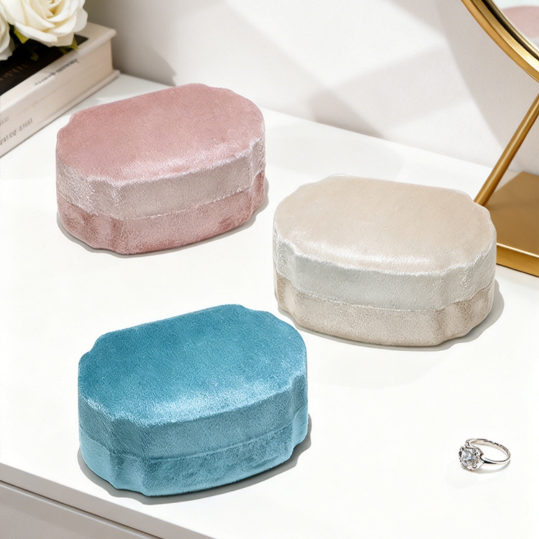 Velvet Ring Box Premium Jewelr - Accessories Travel Jewelry Box のレビューと価格
