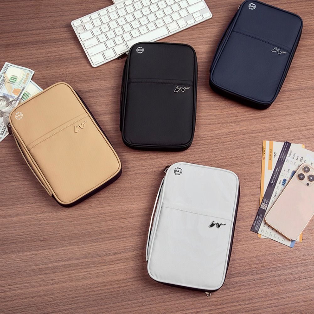 Portable Polyester Card Case L - Travel Accessories Rfid のレビューと価格