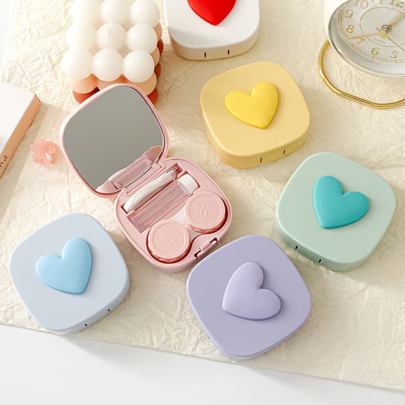 Heart Contact Lens Case with M - Travel Video Accessories のレビューと価格