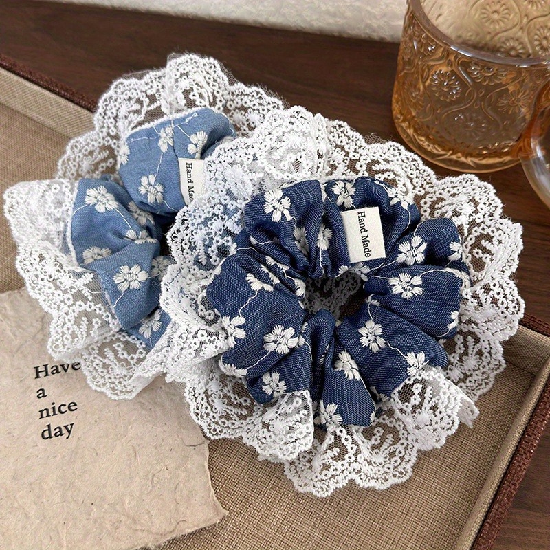 Elegant Blue Lace Edged Women' - Travel Accessories Aesthetic のレビューと価格