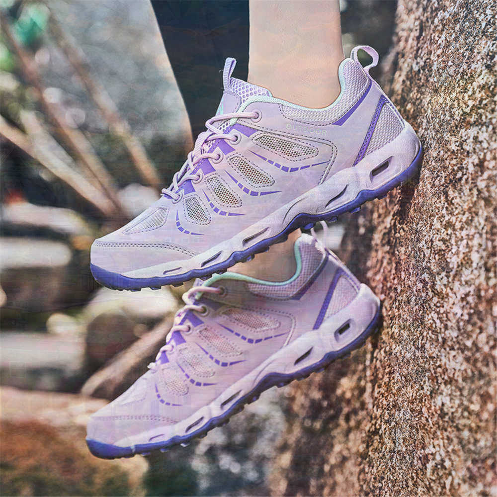 Sumer Round Tip Silver Sneaker - Travel Accessories For Young Men のレビューと価格