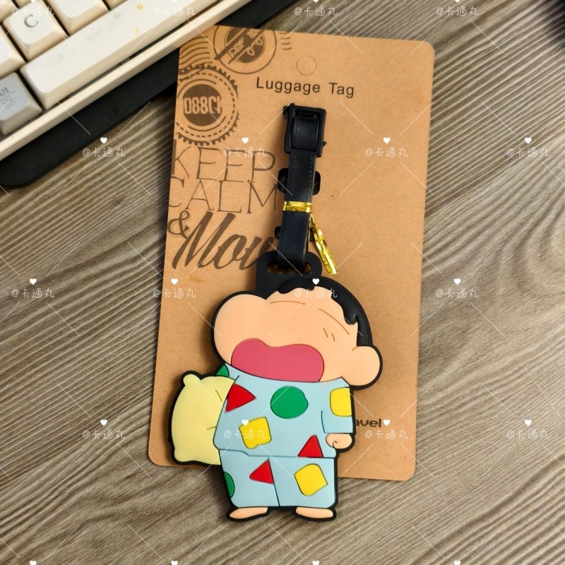 Crayon Shin-chan cartoon anime - Travel Accessories Cute のレビューと価格