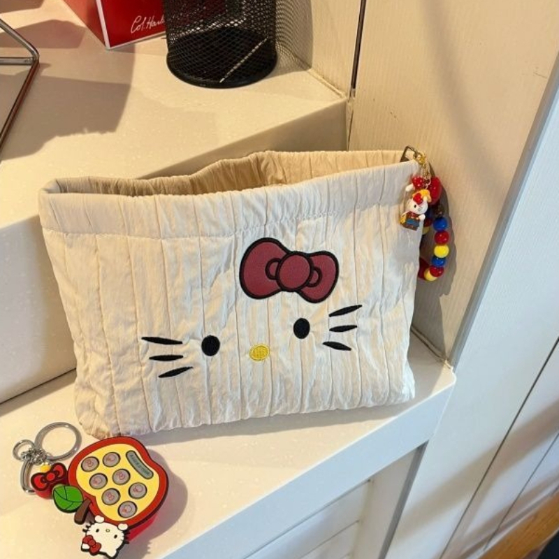 Anime Sanrio HelloKitty Embroi - Best Travel Accessories Japan のレビューと価格