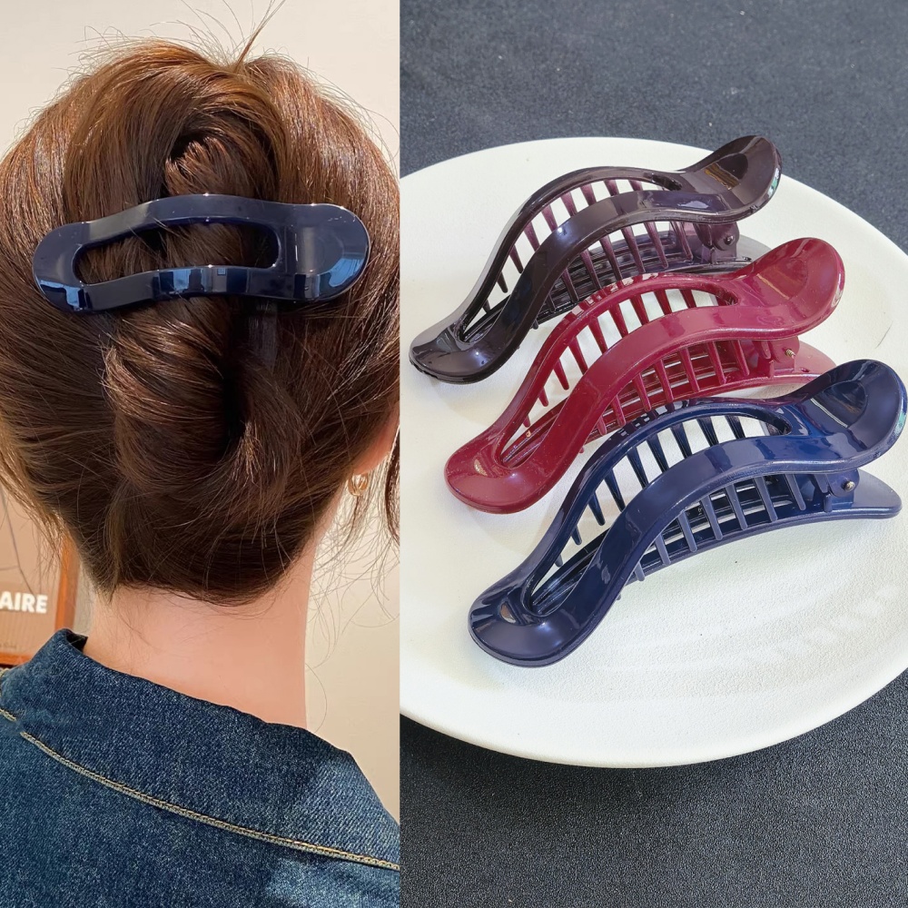 Large Flat Duckbill Hair Claw  - Travel Accessories Aesthetic のレビューと価格