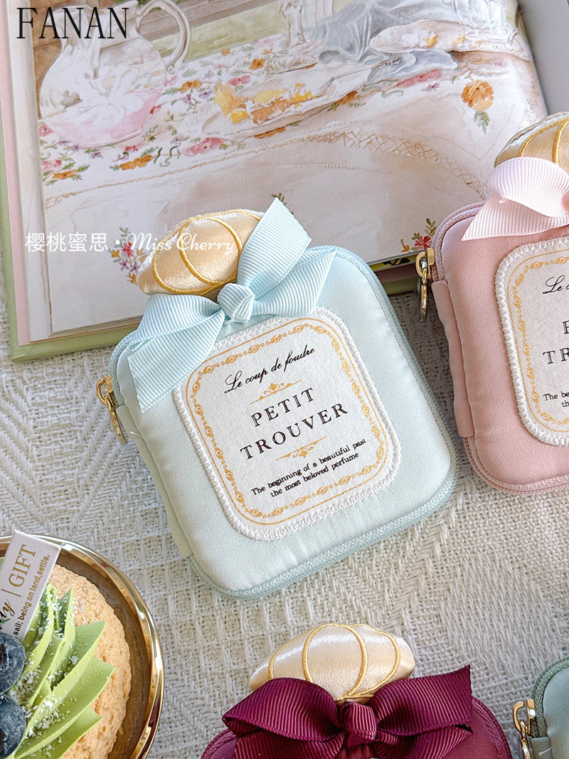Cute Girly Mini Bowknot Perfum - Accessories Travel Jewelry Box のレビューと価格